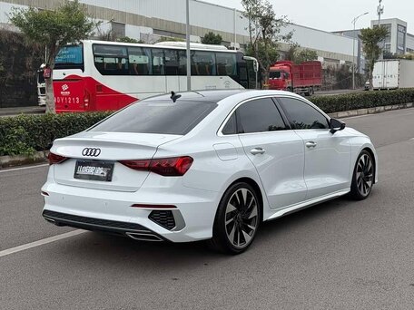 2022 Audi A3 35 TFSI Long IV (8Y), белый, 2185000 рублей, вид 3