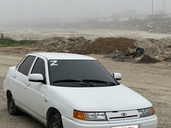 2000 Lada (ВАЗ) 2110, белый, 150000 рублей