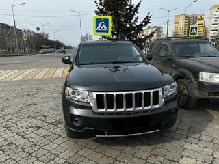 2010 Jeep Grand Cherokee IV (WK2), серый, 1750000 рублей, вид 2