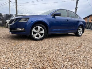 2018 Skoda Octavia III (A7) Рестайлинг, синий, 1950000 рублей, вид 5