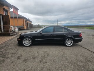 2004 Mercedes-Benz E-Класс 350 III (W211, S211), чёрный, 850000 рублей, вид 3