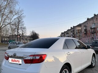 2014 Toyota Camry VII (XV50), белый, 2200000 рублей, вид 5