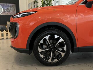 2026 Tenet Plus L6, оранжевый, 3040000 рублей, вид 5