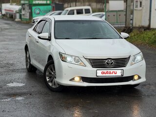 2012 Toyota Camry VII (XV50), белый, 1480000 рублей, вид 3