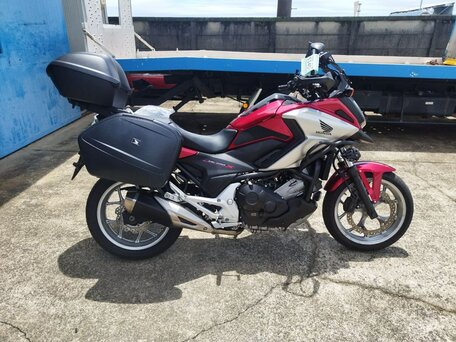 2018 Honda NC 750X, красный, 640000 рублей, вид 1