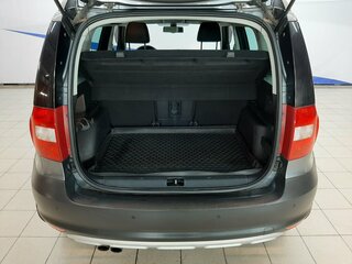 2013 Skoda Yeti I, серый, 840000 рублей, вид 5