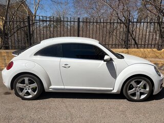 2014 Volkswagen Beetle II (A5), белый, 1000000 рублей, вид 2