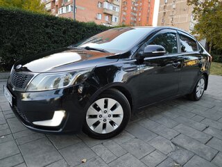 2013 Kia Rio 4-speed III, чёрный, 815000 рублей, вид 2
