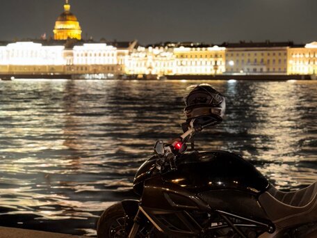 2012 Ducati Diavel Carbon, чёрный, 790000 рублей, вид 3