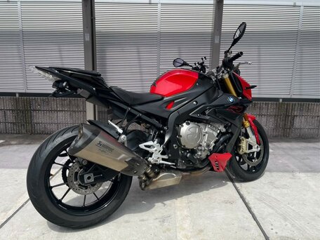 2018 BMW S 1000 R, чёрный, 1099000 рублей, вид 4