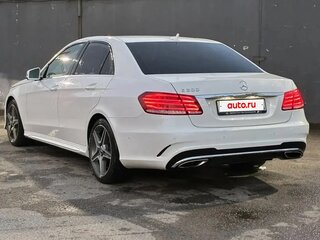 2013 Mercedes-Benz E-Класс 200 IV (W212, S212, C207) Рестайлинг, белый, 2000000 рублей, вид 3