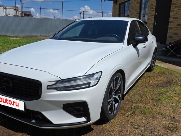 2019 Volvo S60 III, белый, 2600000 рублей - вид 11