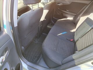 2010 Toyota Corolla X (E140, E150) Рестайлинг, серебристый, 1080000 рублей, вид 5