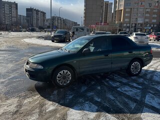 2001 Mitsubishi Carisma I Рестайлинг, зелёный, 355000 рублей, вид 5