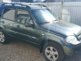 2014 Chevrolet Niva I Рестайлинг, зелёный, 520000 рублей, вид 3