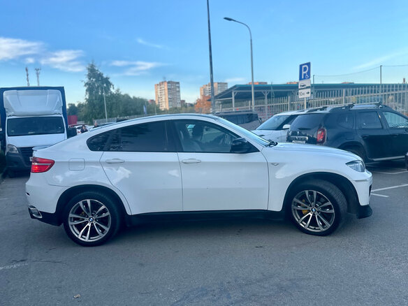 2010 BMW X6 40d I (E71), белый, 1700000 рублей - вид 3