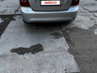 2008 Ford Focus II Рестайлинг, серебристый, 400000 рублей, вид 3