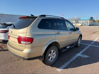 2010 SsangYong Kyron 6-speed I Рестайлинг, бежевый, 620000 рублей, вид 3