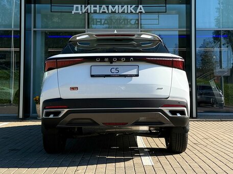 2025 Omoda C5 I Рестайлинг, белый, 2779000 рублей, вид 4