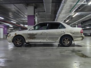 1997 Toyota Corolla VII (E100), белый, 350000 рублей, вид 3