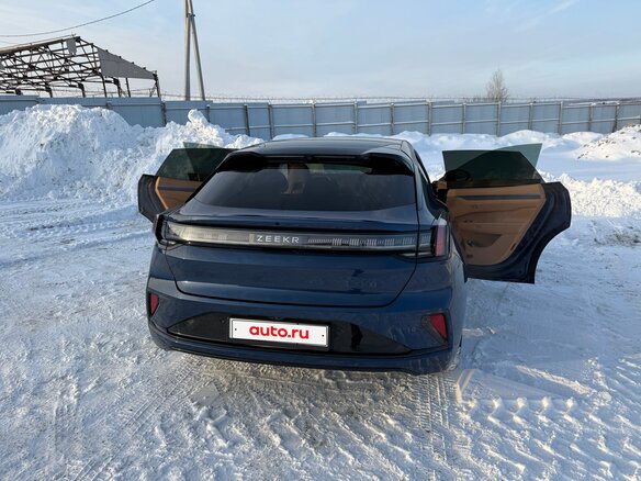 2024 Zeekr 001 100 kWh I Рестайлинг 1, синий, 7100000 рублей - вид 3