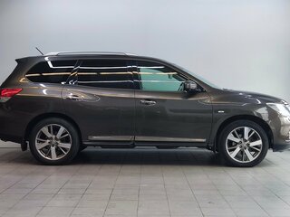 2014 Nissan Pathfinder IV, коричневый, 1790000 рублей, вид 4