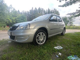 2013 Renault Logan I Рестайлинг, серый, 630000 рублей, вид 2