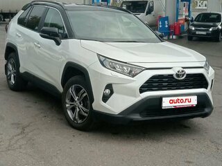 2020 Toyota RAV4 V (XA50), белый, 3600000 рублей, вид 1