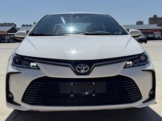 2023 Toyota Corolla XII (E210), белый, 1545000 рублей, вид 2