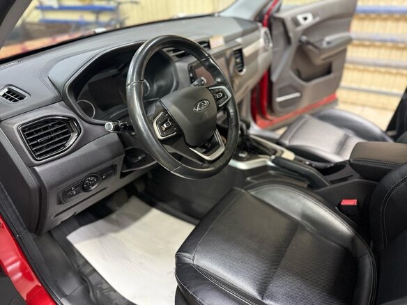 2020 Chery Tiggo 4 I Рестайлинг, красный, 1300000 рублей - вид 5