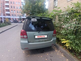 2001 Mitsubishi Dion I, серебристый, 450000 рублей, вид 3