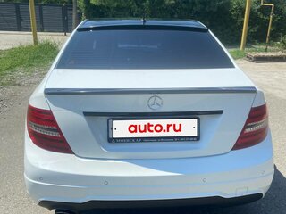 2013 Mercedes-Benz C-Класс 220 CDI III (W204) Рестайлинг, белый, 1350000 рублей, вид 3