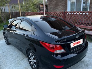 2011 Hyundai Solaris I, чёрный, 750000 рублей, вид 4