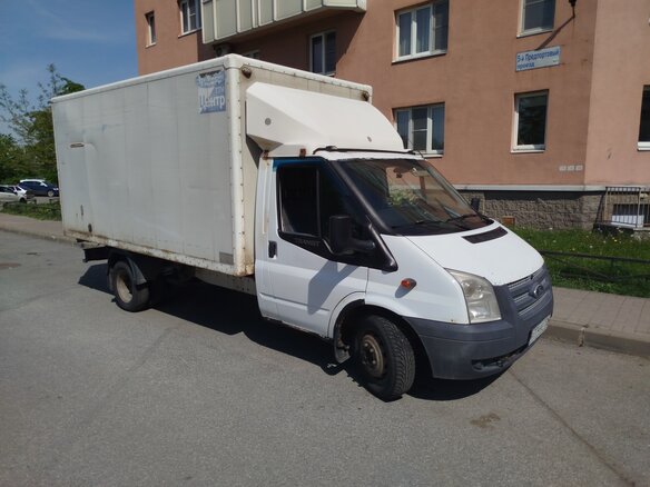 2012 Ford Transit, белый, 1050000 рублей - вид 3