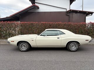 1970 Dodge Challenger I, белый, 14000000 рублей, вид 5