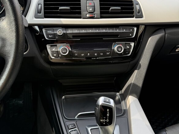 2018 BMW 3 серии Gran Turismo 318d VI (F3x) Рестайлинг, чёрный, 2750000 рублей - вид 33