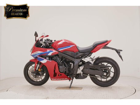 2025 Honda CBR 650R, красный, 1318400 рублей, вид 2