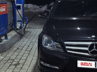 2012 Mercedes-Benz C-Класс 180 BlueEFFICIENCY III (W204) Рестайлинг, чёрный, 1420000 рублей, вид 3