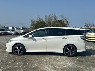 2015 Toyota Wish II Рестайлинг, белый, 1150000 рублей, вид 4