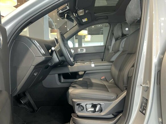 2025 Li Auto (Lixiang) L7 52.3 kWh I Рестайлинг, серебристый, 10690000 рублей - вид 12