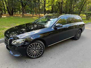 2019 Mercedes-Benz E-Класс 220 d V (W213, S213, C238), чёрный, 2950000 рублей, вид 4