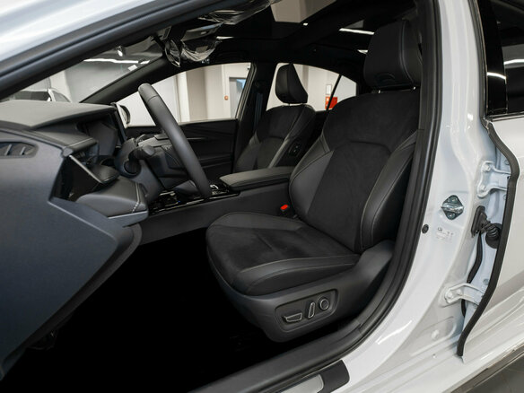 2026 Toyota Camry IX (XV80) China Market, белый - вид 8