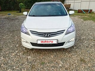 2014 Hyundai Solaris I Рестайлинг, белый, 890000 рублей, вид 3