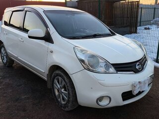2013 Nissan Note I Рестайлинг, белый, 800000 рублей, вид 2