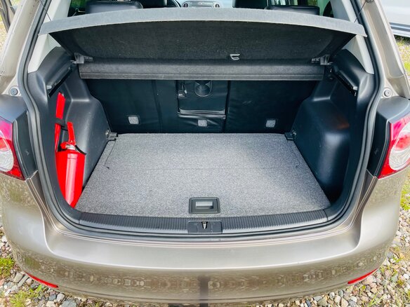 2013 Volkswagen Golf Plus II, серый, 980000 рублей - вид 19