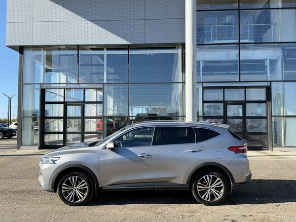 2023 Haval F7 I Рестайлинг, серый, 2100000 рублей - вид 2