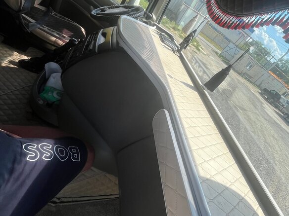2011 DAF XF 105, белый, 2850000 рублей - вид 21
