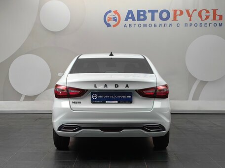 2023 Lada (ВАЗ) Vesta I Рестайлинг (NG), белый, 999000 рублей, вид 4
