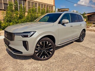 2025 Volvo XC90 B6 II Рестайлинг 2, серый, 9350000 рублей, вид 2