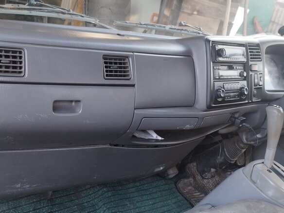 2004 Mazda Titan, белый, 1300000 рублей - вид 6